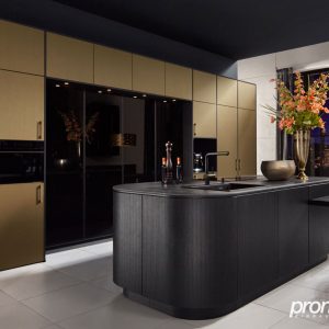 VC-brown-steel-EI-Asteiche-schwarz