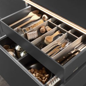 i-luminate-design-kitchen-drawer-storage-organiser